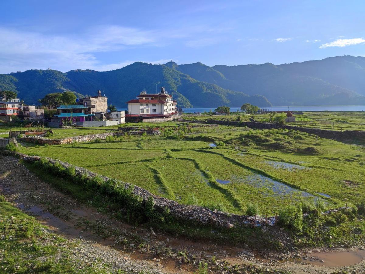 Tranquil Water Guest House Pokhara Exterior foto