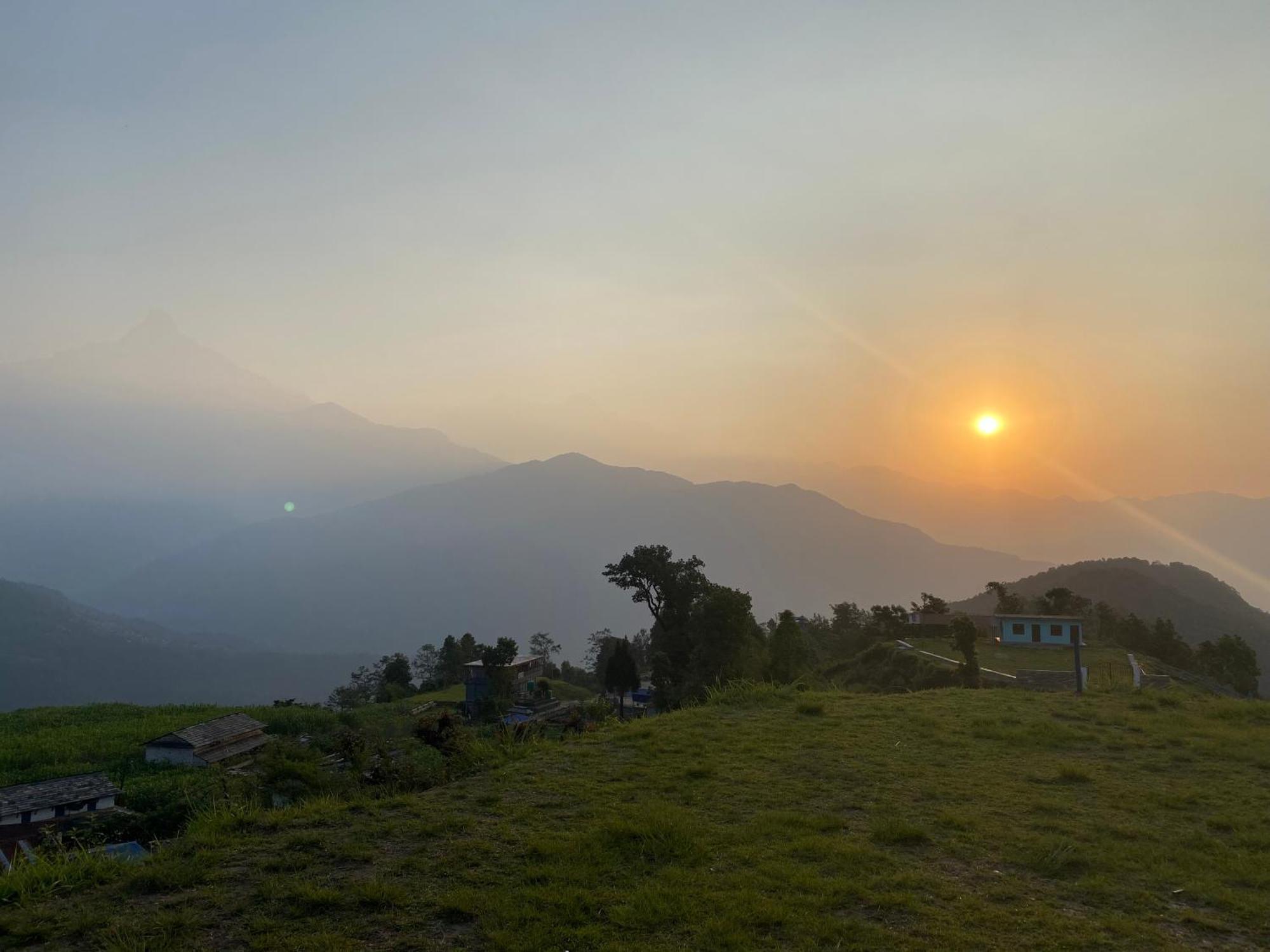 Tranquil Water Guest House Pokhara Exterior foto